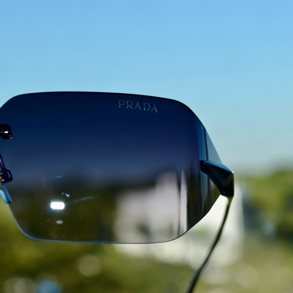 Prada Women’s Rimless Sunglasses | Silver | Minor Unnoticeable Scratch | New - Picture 13 of 14